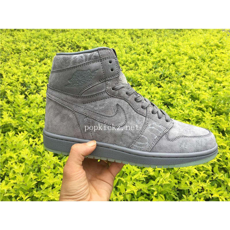 jordan 1 kaws