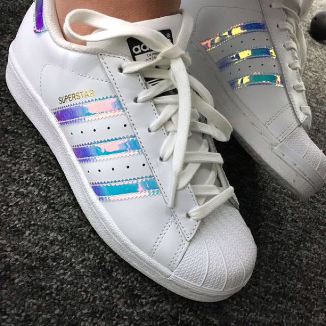 adidas superstar hologramme