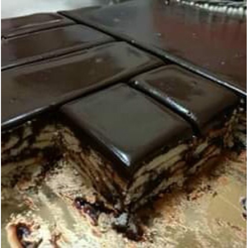 Kek Batik Topping Chocolate Ganache Coklat Ganache 100 Beryl S Chocolate Shopee Malaysia