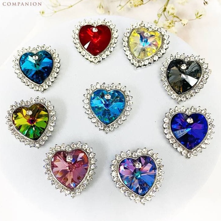 WIRDORA KYRA BROOCH IN 10 COLORS | Shopee Malaysia