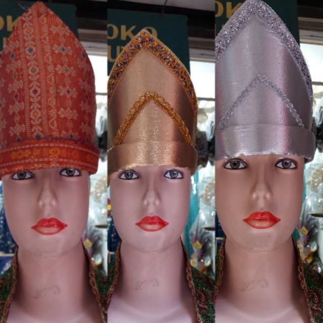 Padang traditional hat for adults // tanjak hat // Traditional Sumatran triangle hat