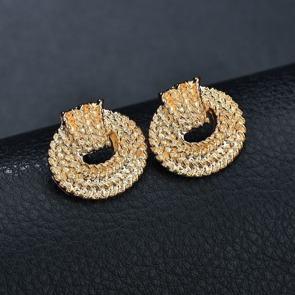 ladies gold stud earrings