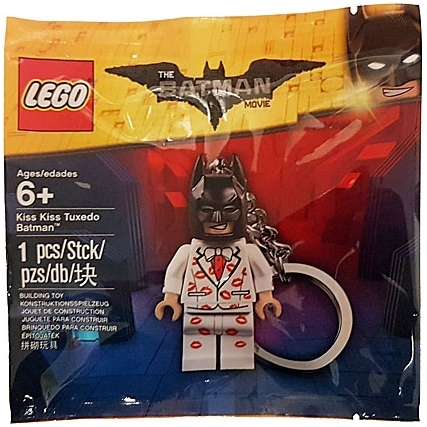 LEGO Batman Movie 5004928 Kiss Kiss Tuxedo Batman Keychain