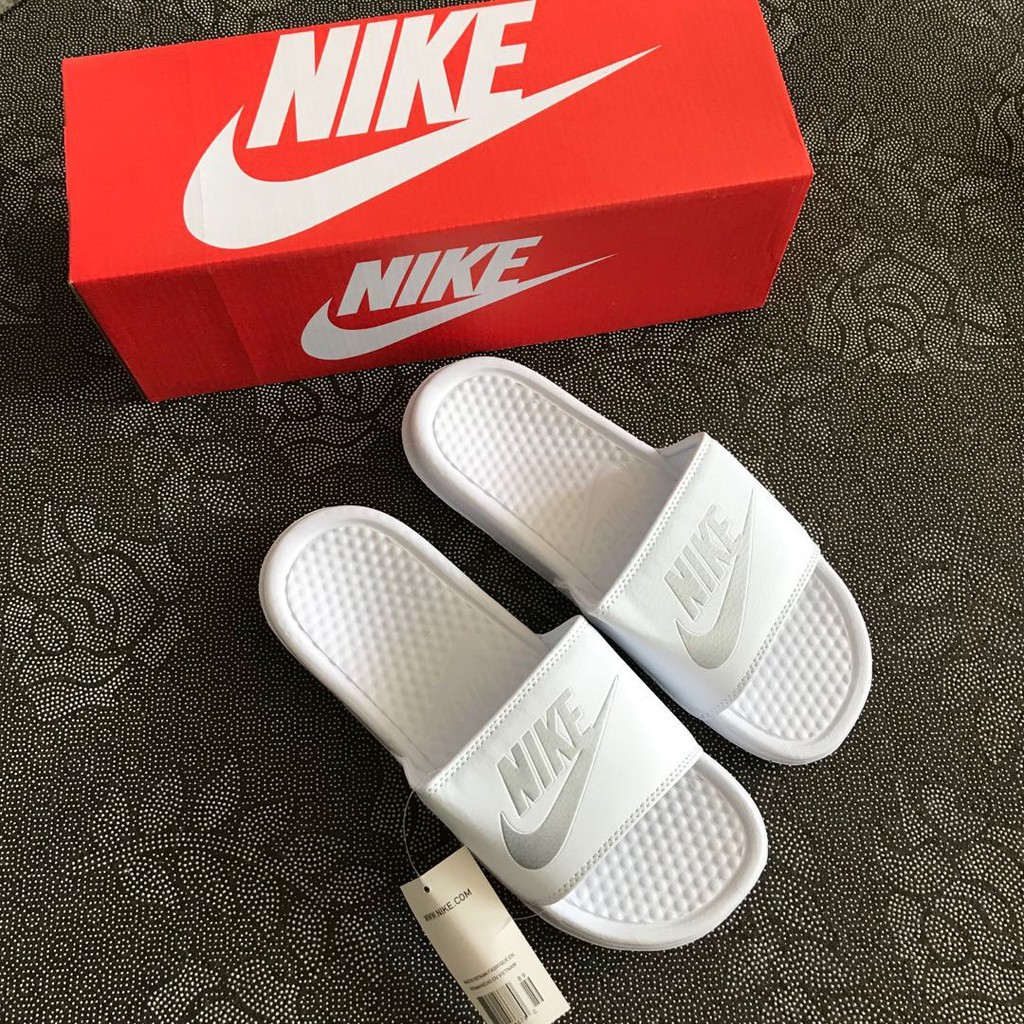 nike house slippers