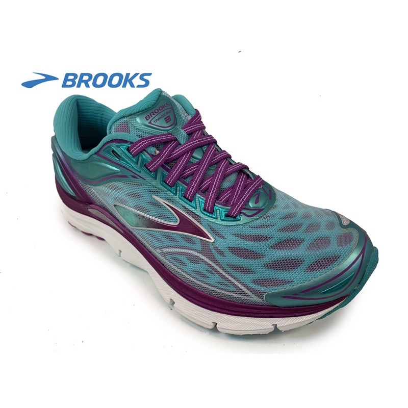 women's transcend 3 running shoes