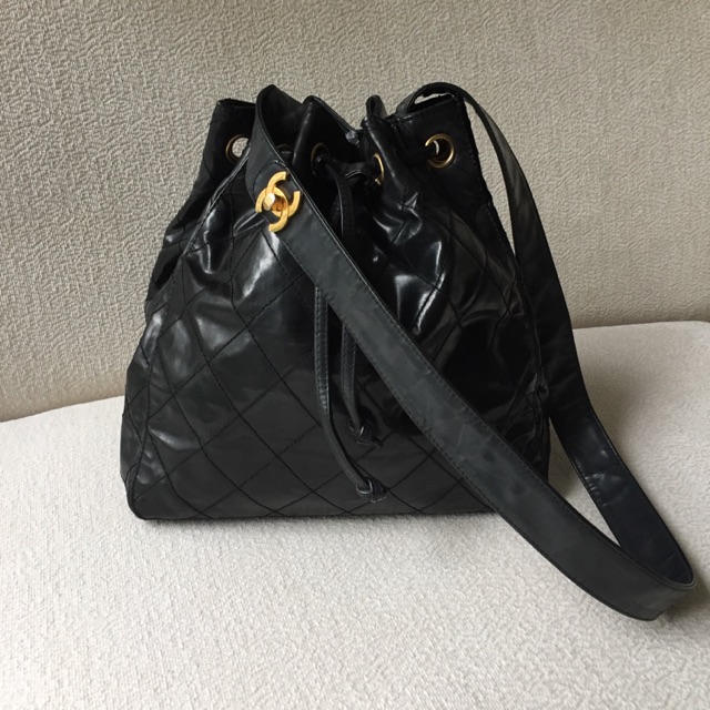 chanel mini bucket bag