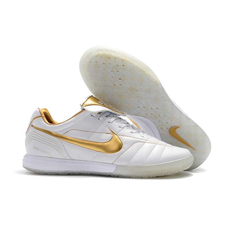 nike tiempo legend 7 r10