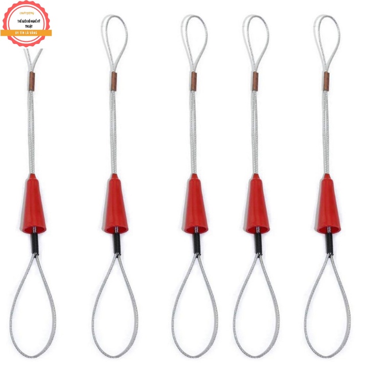 Buckles are used to tie wires with the end of the bait line, making