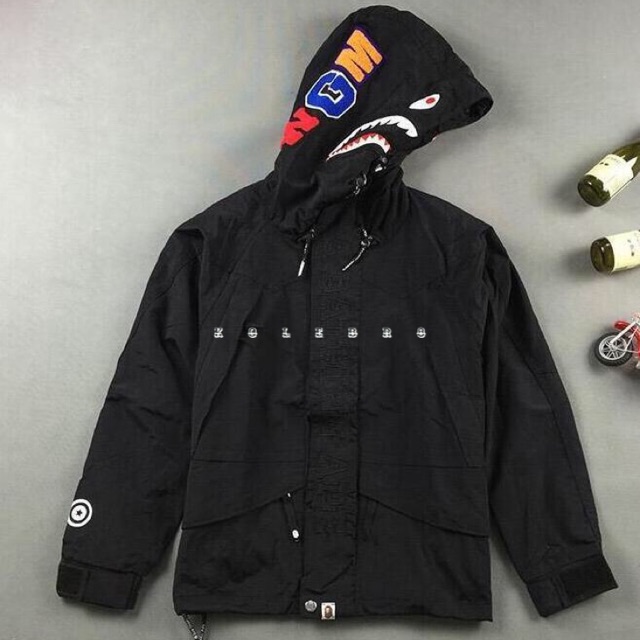 bape shark windbreaker