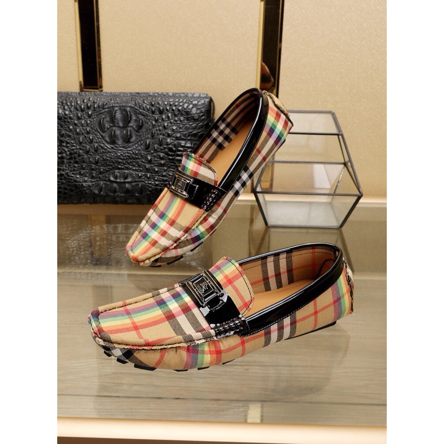 burberry boat shoes