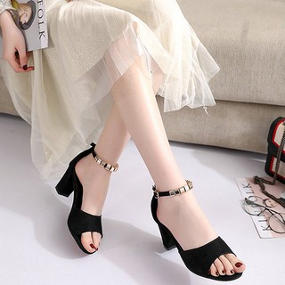 CUTEBORONG Omament Square High heel Sandal  Kasut 