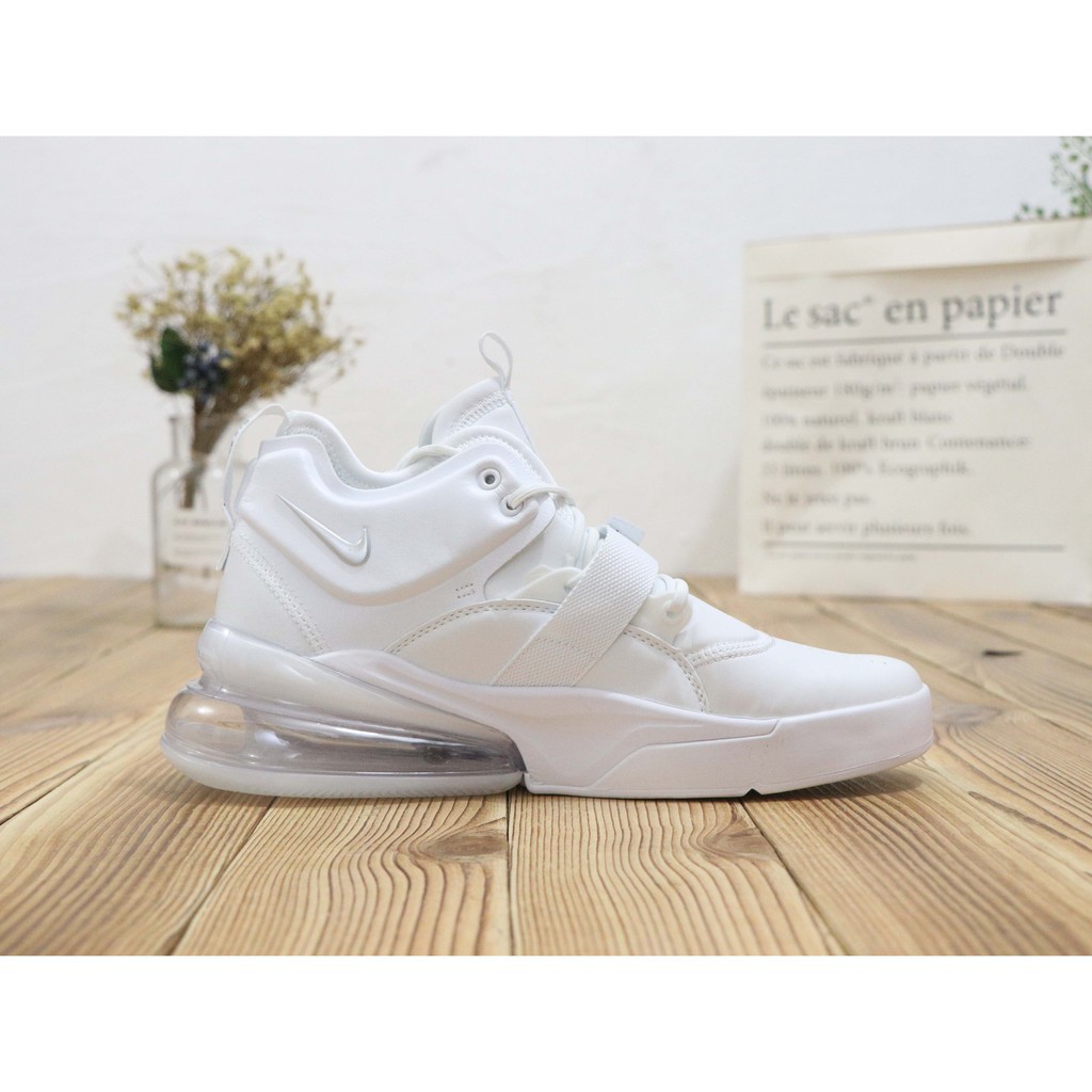 Authentic 100% nike air max 270 sneakers in stock Authentic 100% nike air max 270 sneakers in stock
