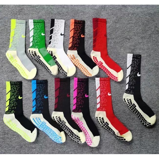 nike anti slip socks