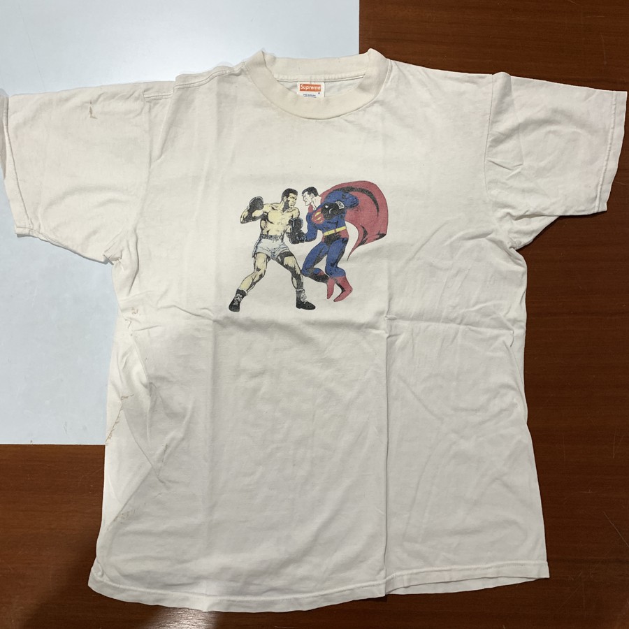 supreme superman tee