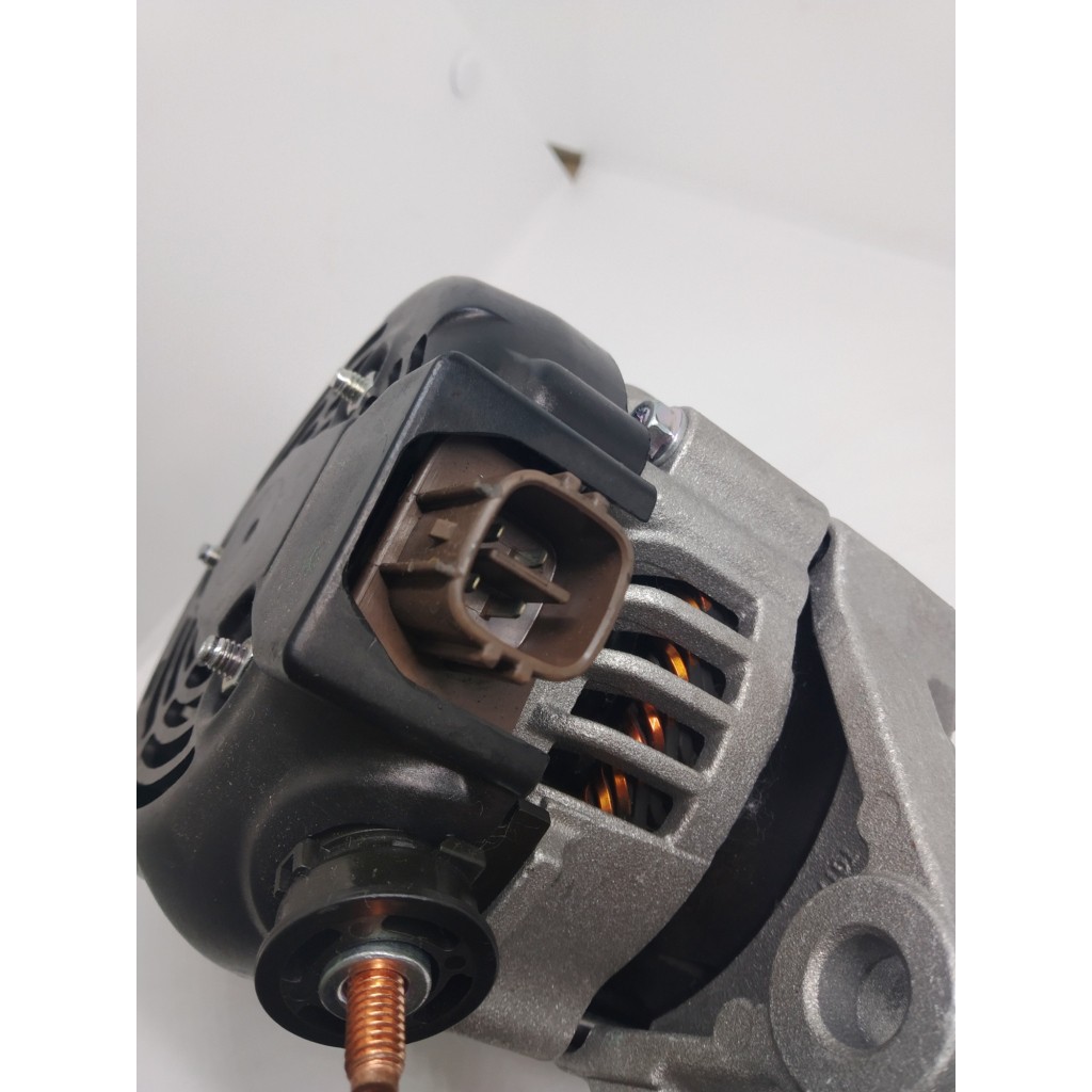 Alternator Innova Bensin: Jantung Elektrik yang Tak Terlihat