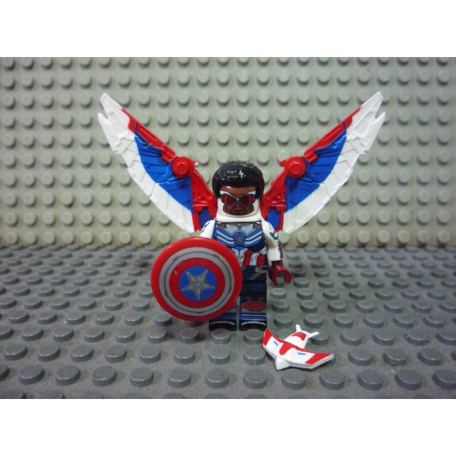 lego falcon marvel