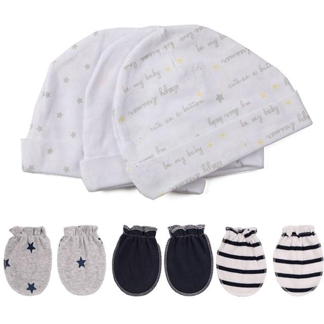 newborn hats and scratch mitts