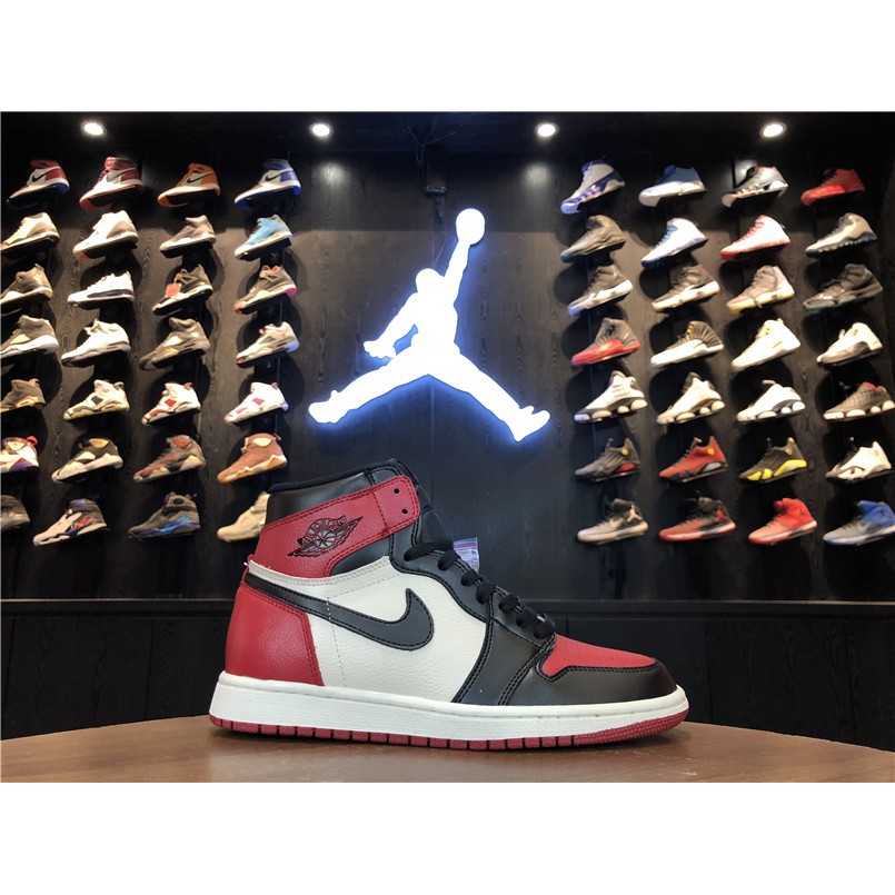 nike air jordan 1 Bred Toe aj1 cream red high og retro mens basketball  shoe40-46 | Shopee Malaysia