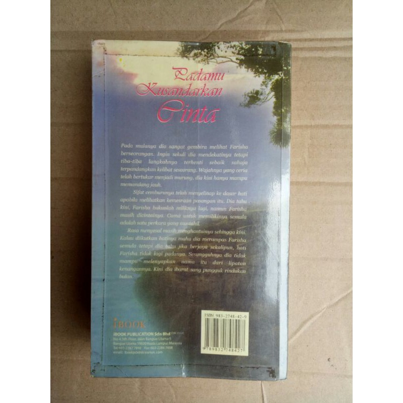 Preloved Novel Padamu Kusandarkan Cinta By Halina Kamarudin Shopee Malaysia
