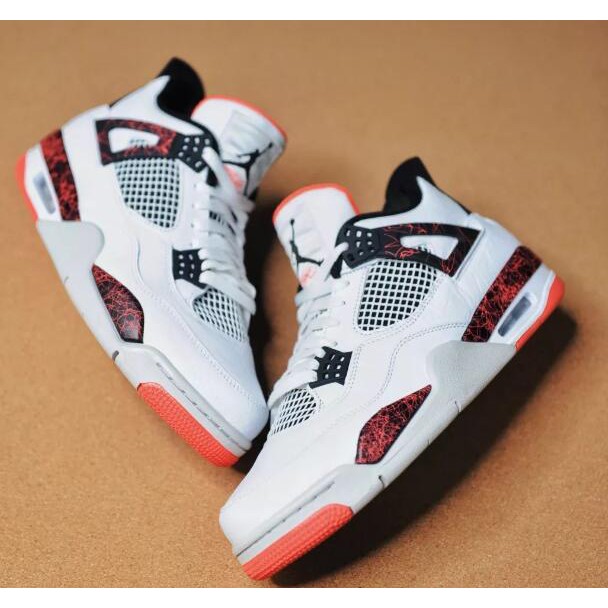 pale citron jordan 4