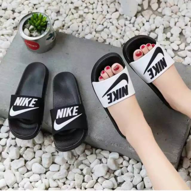 sandal nike slop