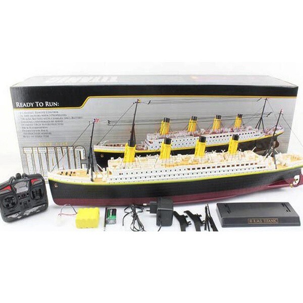remote controlled titanic