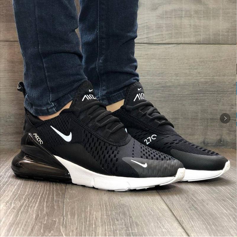 Fantasia Silenzioso Moderazione Air Max 270 Outfit Men Pieghe Occupazione Sfondo