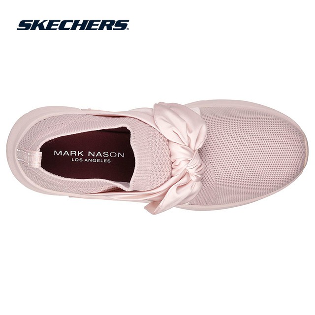 68741 skechers
