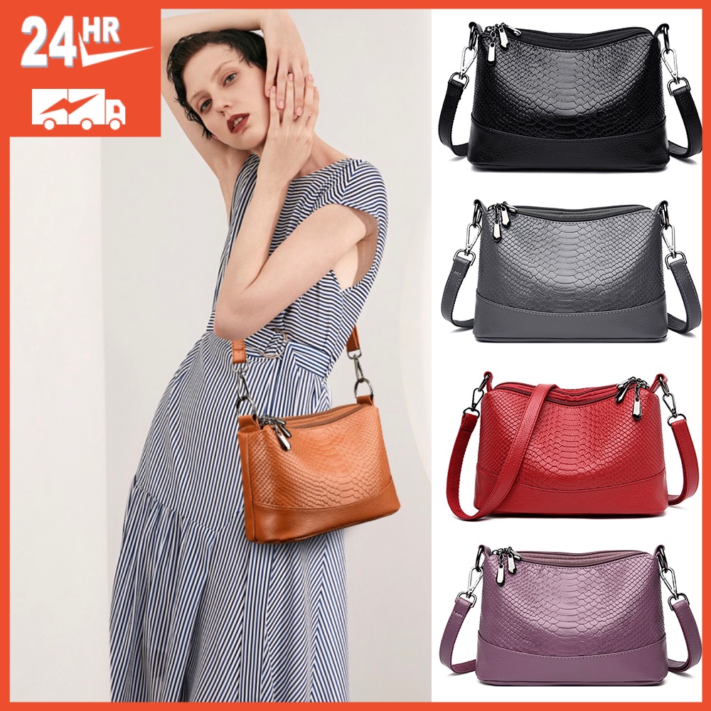 【READY STOCK】Middle aged and elderly women's bag mother's bag 2022 new fashion crocodile pattern unit price messenger bag women's multi-layer soft leather bag messenger bag