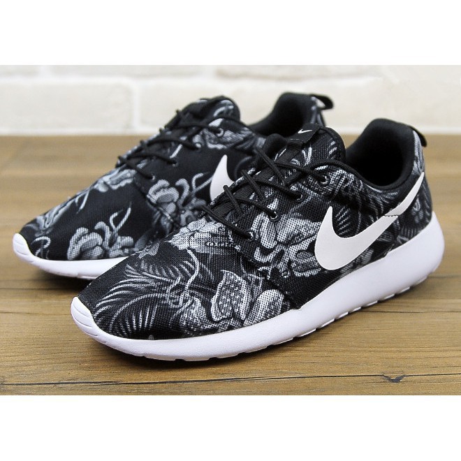 Travel shoes Nike roshe run floral flower men women shoes 36-44 Grey White  | Shopee Malaysia