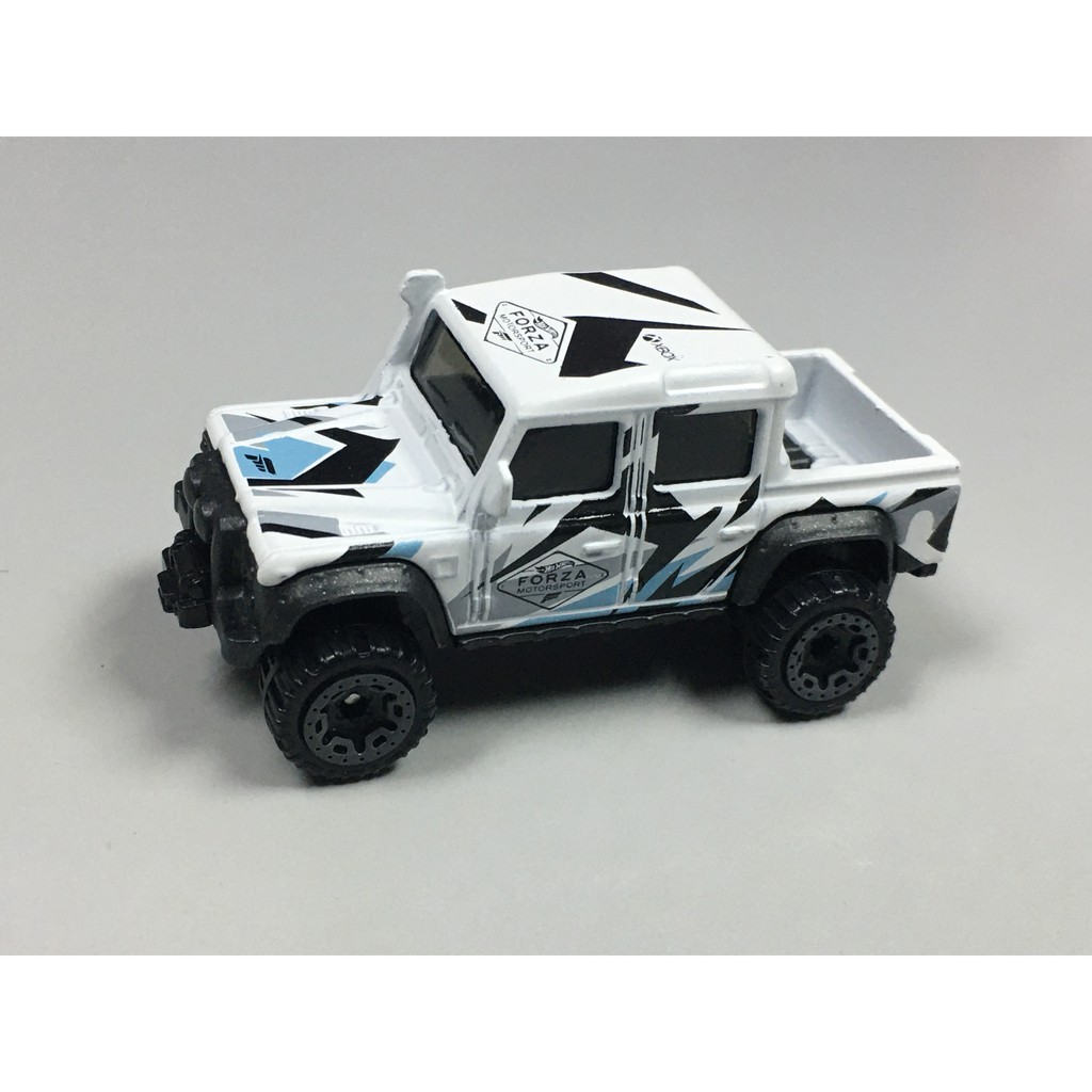 hot wheels 15 land rover defender double cab