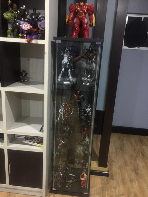  READY STOCK IKEA  DETOLF RAK  KACA  RAK  DISPLAY HELMET 2019 