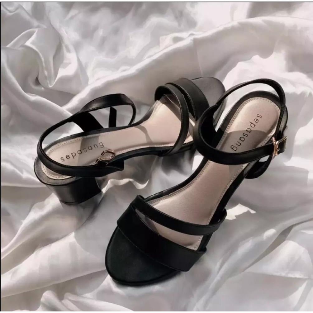 NEW Clarissa Heels 5cm Crossed Tofu Gesver Back Strap D 09