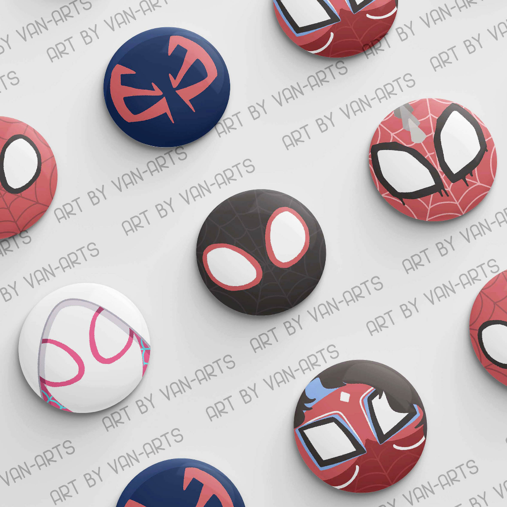 Spider-man Button Pin: Across the Spider-versa / Spiderman Into the Spiderverse