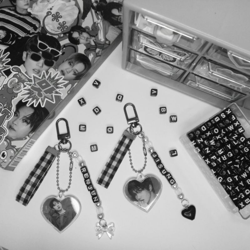 [Customizable] Phone Strap NCT DREAM BW Ver|Keychain NCT DREAM|Keyring|Keychain Kpop|Hanger