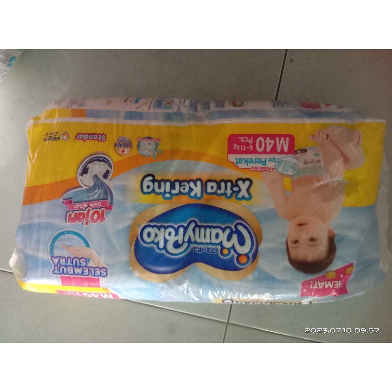 Mamypoko M adhesive contents 40