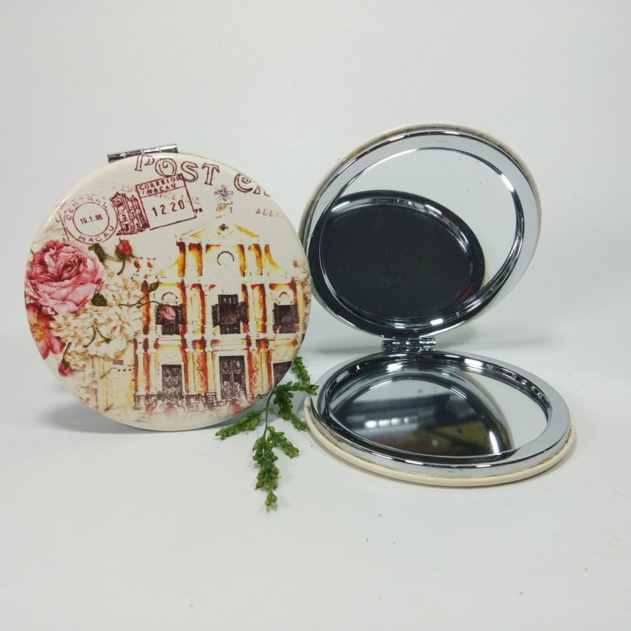 Macau Mirror Souvenir By China