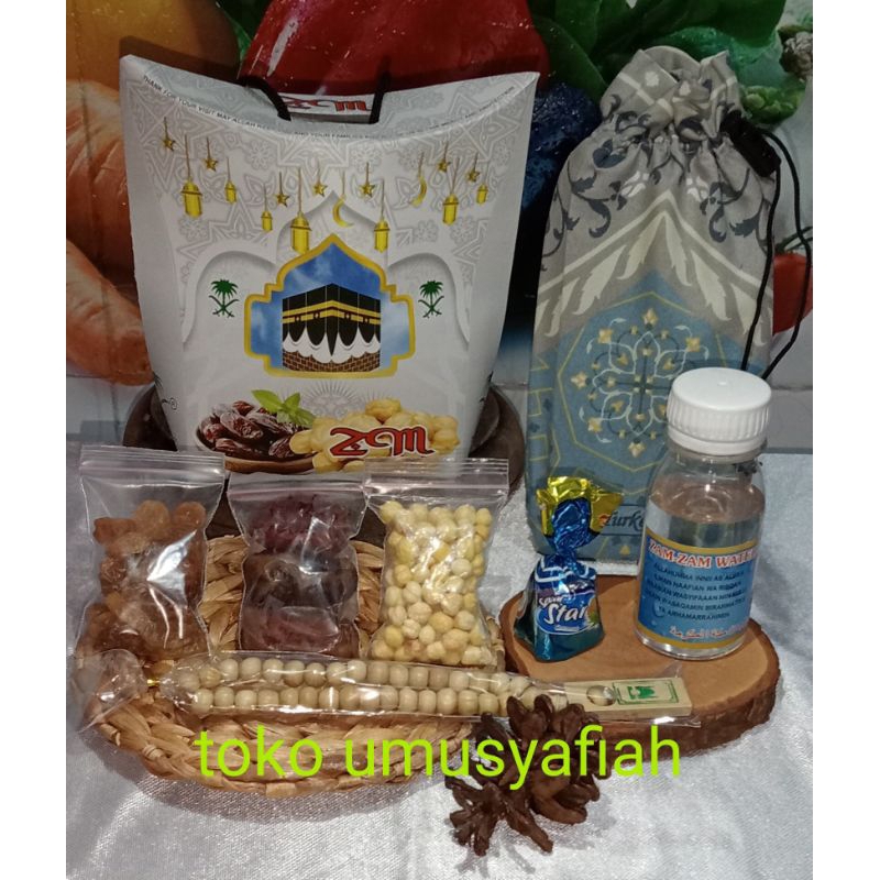 Packages By Luxury Hajj And Umrah/paperbag souvenir Packages