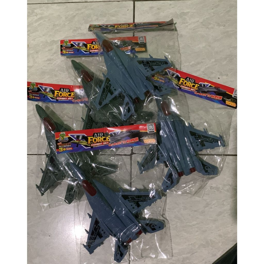 Pullback Military Combat Jet Aircraft Toys - Diecast Miniature Air Force Collection Boys Educational