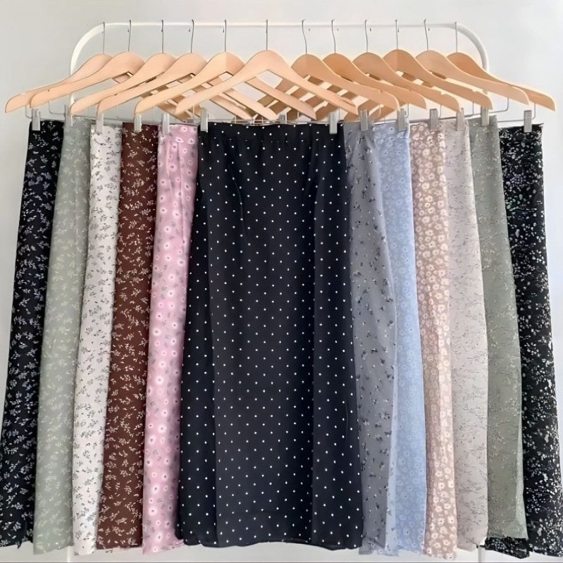 SAKURA PATTERN SKIRT / FLORAL SKIRT / KOREAN STYLE SKIRT / MIDI SKIRT / A LINE PATTERN SKIRT / FLOWER MOTIF SKIRT / LONG SPAN SKIRT FLOWER MOTIF
