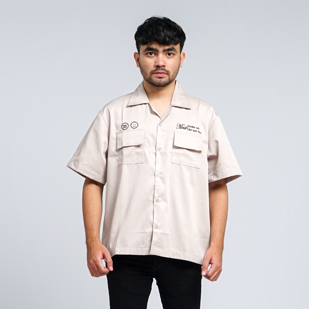 KEMEJA Mnst Workshirt | Short Shirt | Semi Boxy | Cream | Vibes