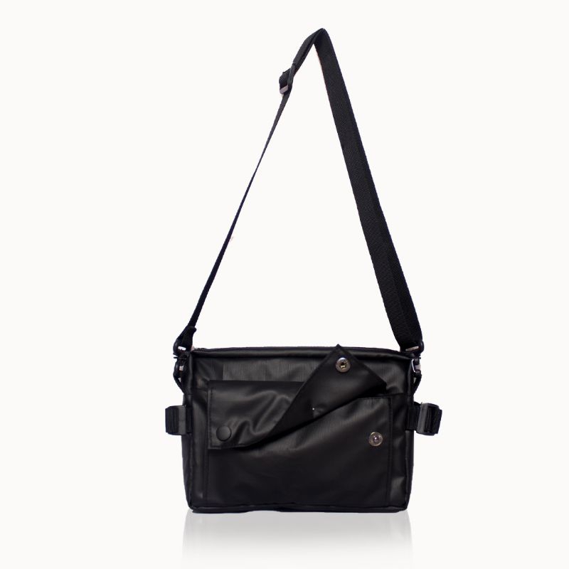 Waterproof Sling Bag / Waterproof Sling Bag /