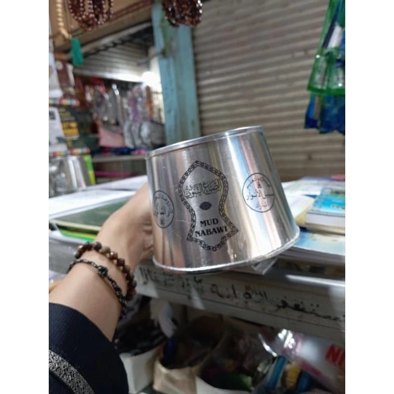 Mud Nabawi Mud/ Zakat Fitrah Measurement Zakat Fitrah is recommended from Abuya kh Syukri Unus Martapura South Kalimantan complete with Procedures for use mud mut Zakat