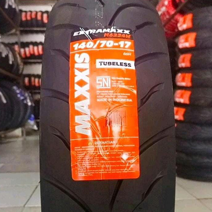 Maxxis extramax Tires 140/70-17 tubeless compound medium To soft And Safe For Those Who Carry Them Are Good.