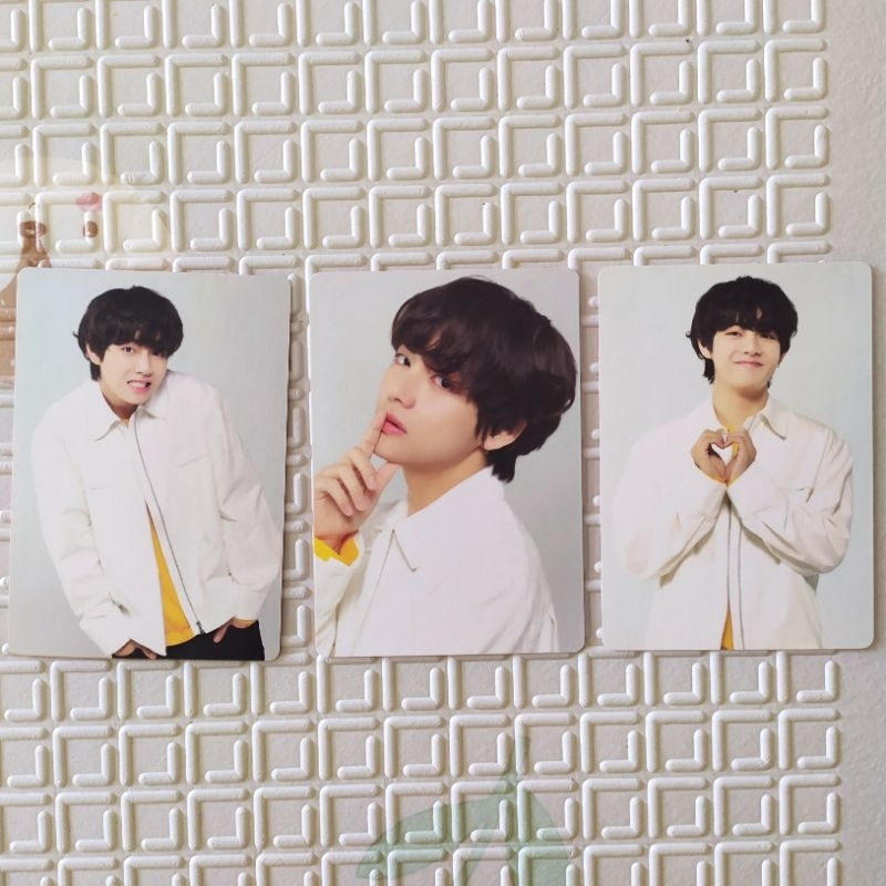 Official PHOTOCARD BTS WORLD TOUR LOVE YOURSELF JAPAN EDITION V KIM TAEHYUNG