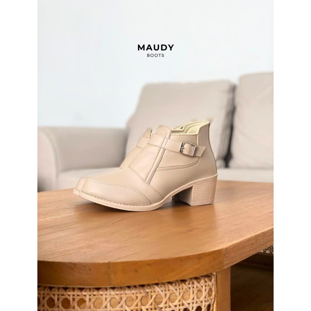 One Love MAUDY BOOTS NEW Color Latte, 5 cm heel height, premium synthetic leather material