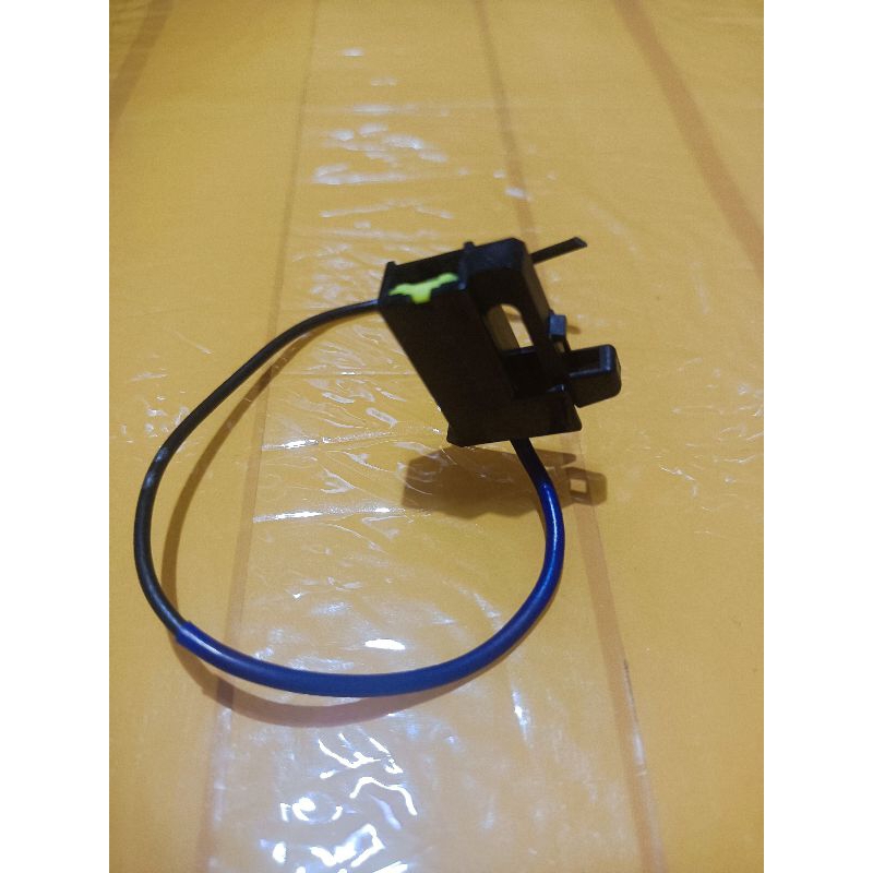 TOYOTA UNIVERSAL 1 PIN HORN SOCKET horn kereta