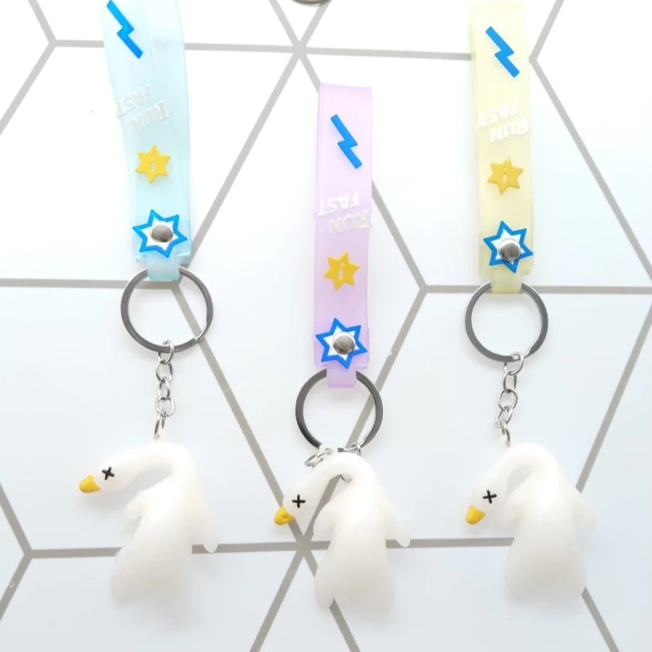GANTUNGAN Color Changing Roast Duck Keychain Unique Cute Cool Cheap - Color Changing Sunlight Keychain Cute Unique