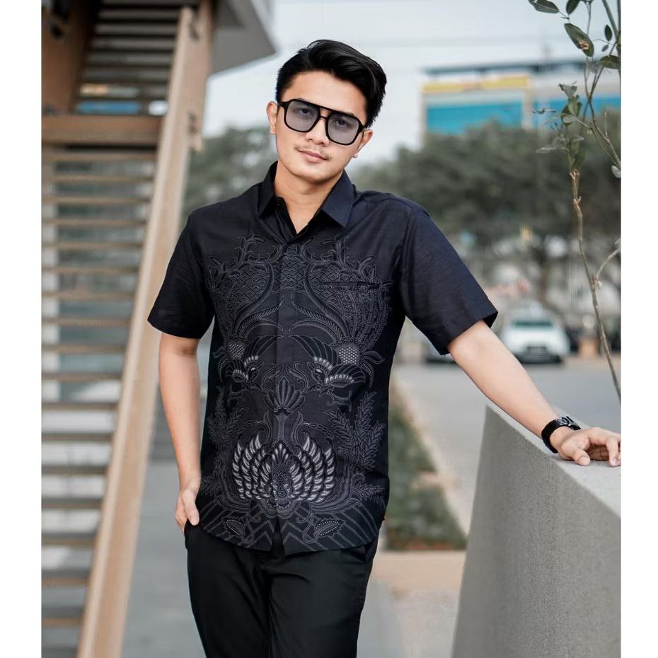 KEMEJA HERITAGE SHORT-SLEEVED MEN'S BATIK SHIRT SHORT-SLEEVED MEN'S BATIK HEM ML XL XXL