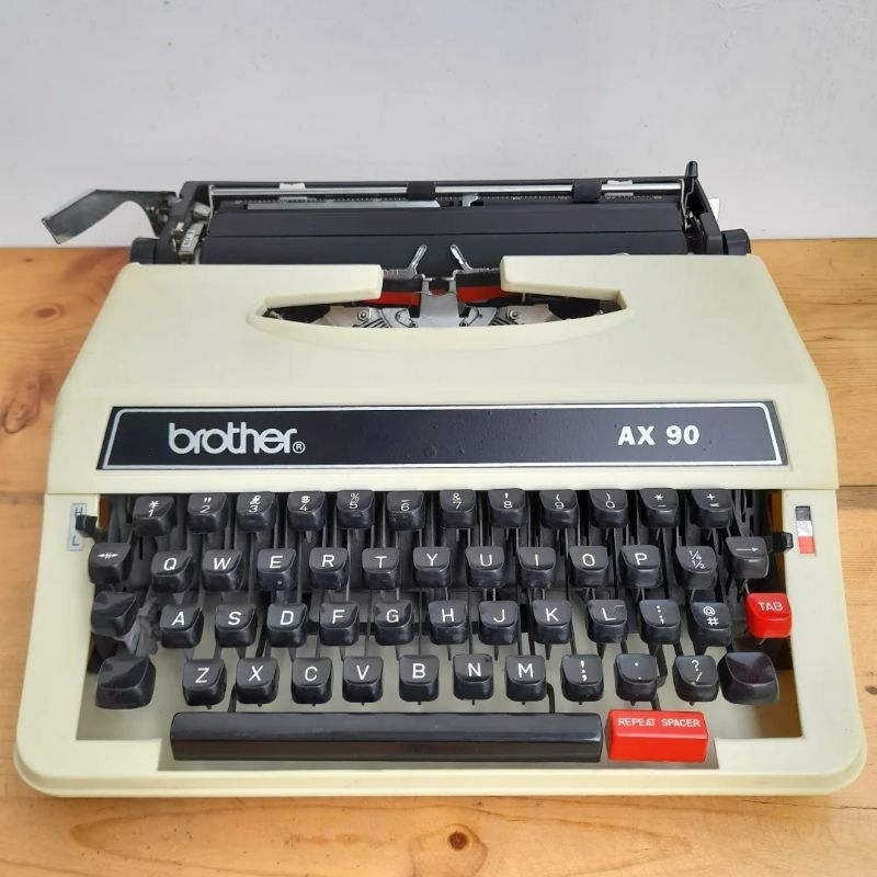 MESIN Brother AX 90 typewriter old school vintage tick engine